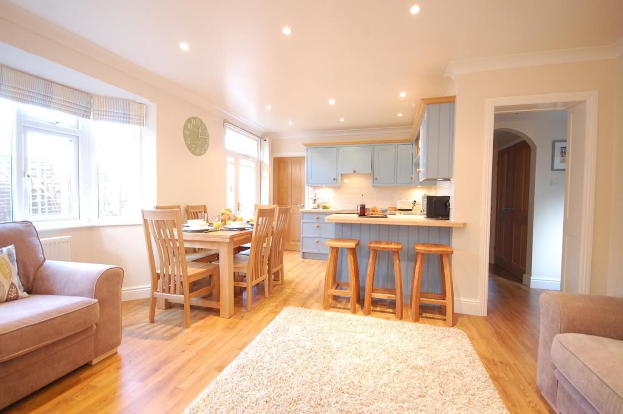 Holiday home Garden Cottage,